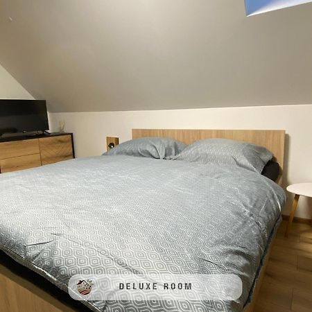 Apartmanovy Dom Visnove Exterior photo