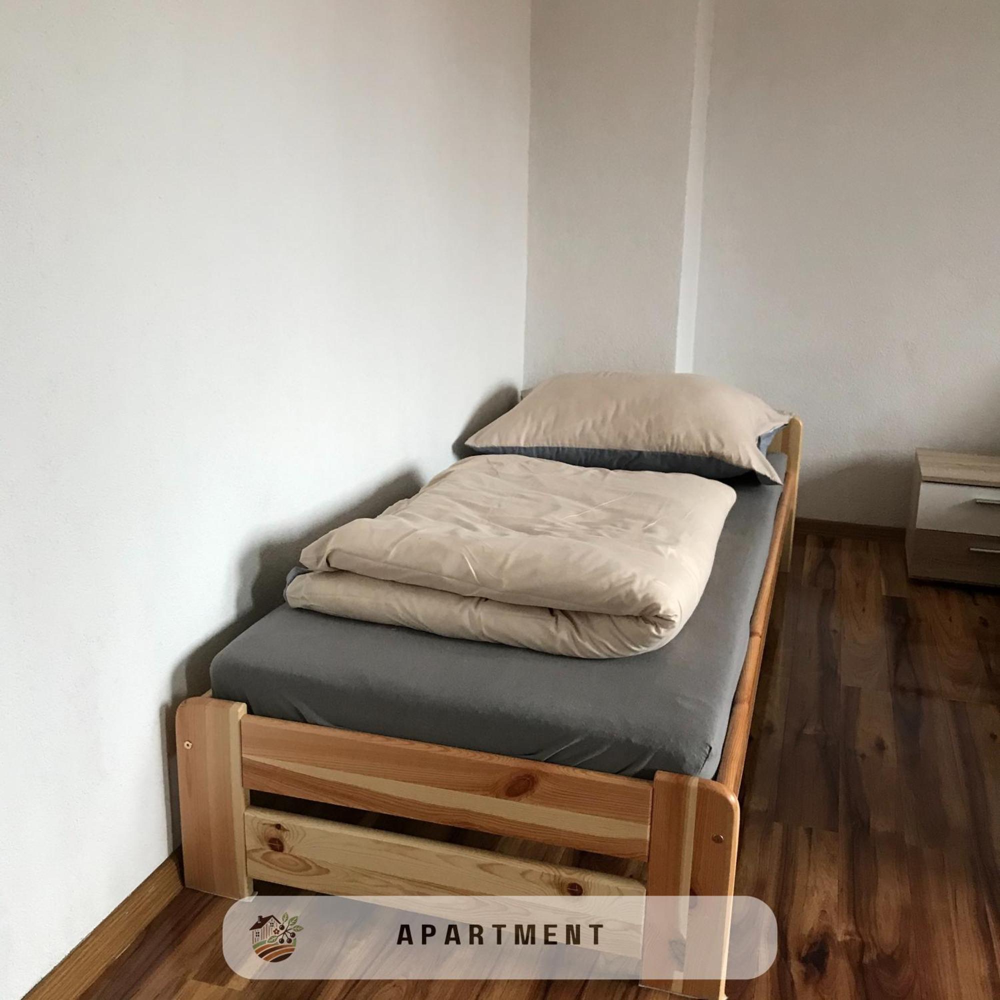 Apartmanovy Dom Visnove Exterior photo